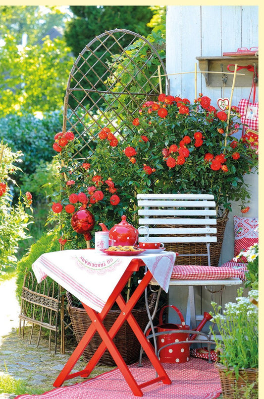 Blankokarte Gartenfreude & Romantik - Sommerliche Karte mit Blumenmotiven, Landhausstil für Gartenliebhaber, Rot - Weiß, Entspannung im Grünen