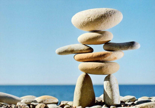 Blankopostkarte: Elegante Skulptur - Illustration