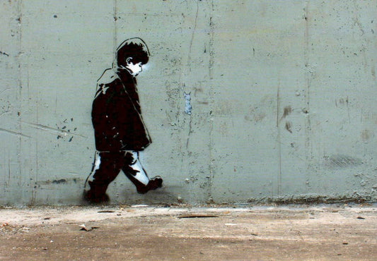 Blankopostkarte Streetart Graffiti - Urban New York Kunst, Kind Silhouette mit Herz, Schwarz - Weiß - Grau Design, Moderne Kreativität