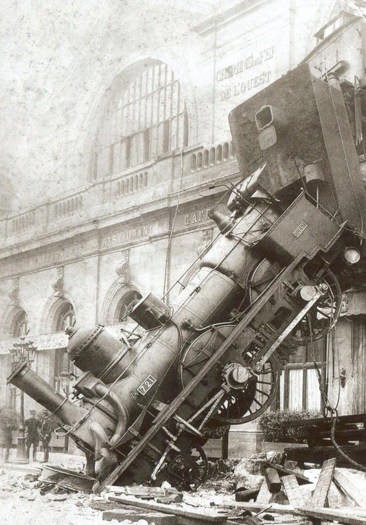 Nostalgische Postkarte - Historischer Zugunfall Gare du Nord 1895, Paris, Sepia Vintage Sammlerstück, Schwarz - Weiß Dampflok Fotografie