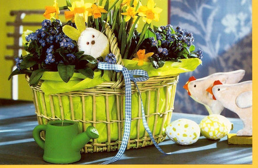 Ostergrußkarte mit Korb und Eiern – Blanko für persönliche Botschaften