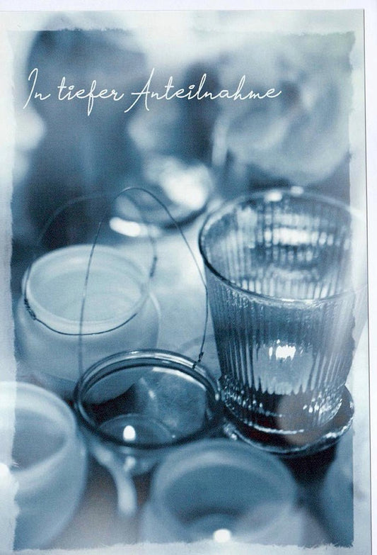 Trauerkarte In tiefer Anteilnahme stilvolle Doppelkarte mit Kerzen und Glasgefäßen für persönliche Beileidsbekundungen hochwertige Doppelkarte