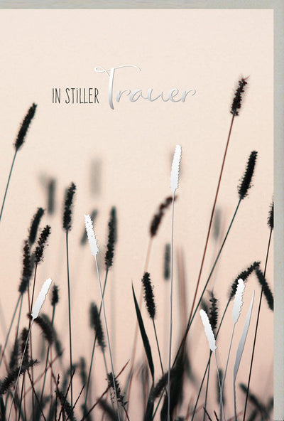 Trauerkarte zur Anteilnahme - Elegante Beileidskarte mit dezentem Pflanzenmotiv für einen würdevollen Abschied und stilles Gedenken