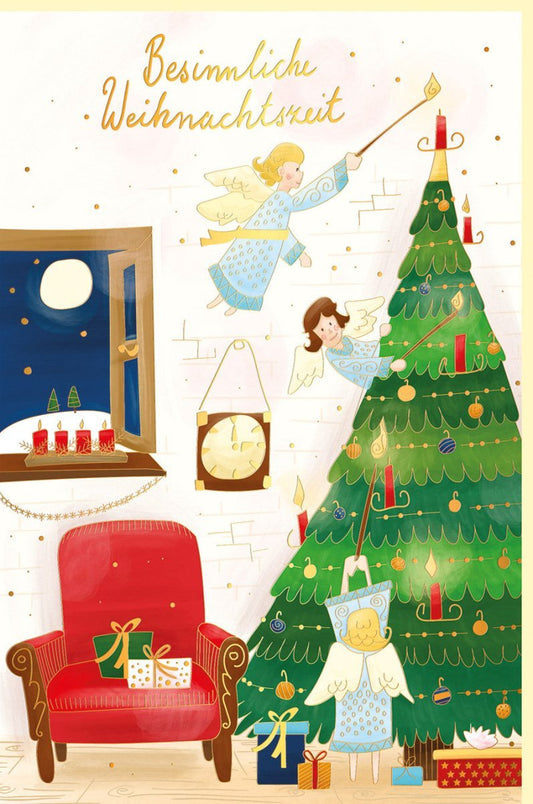 Weihnachtsgrußkarte: Engel & Baum auf Naturkarton, Festliche Stimmung mit Kerzen und Geschenken