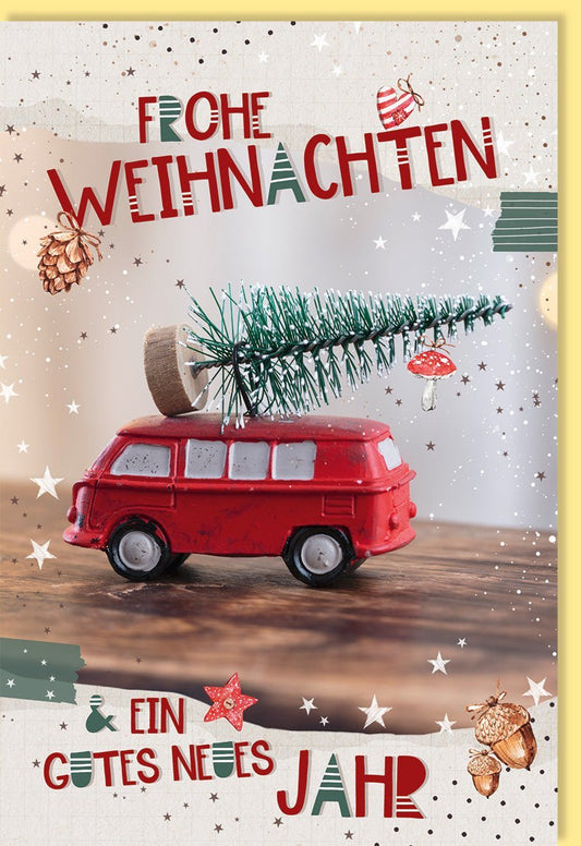 Weihnachtsgrußkarte: Vintage Bulli mit Spielzeugbus und Tannenbaum, Rote Glitzer - Sterne auf Holz im Schnee - 210x148mm