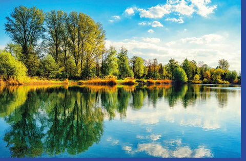 Blankokarte "Idyllische Seelandschaft": Naturblick mit Bäumen & Wolken – Skorpion - Motiv für Frieden & Harmonie