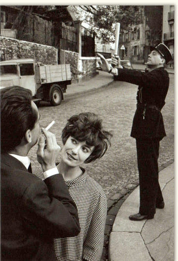 Blankokarte Romantische Paris Liebe - Eiffelturm, Paar & Polizist Vintage Fotografie, Je t'aime Nostalgie Postkarte Frankreich