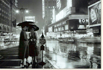 Blankokarte "Times Square bei Nacht" - Vintage NYC Schwarz - Weiß Fotografie, Urbanes USA Flair mit Paar & Regenschirm, Historische Beleuchtung