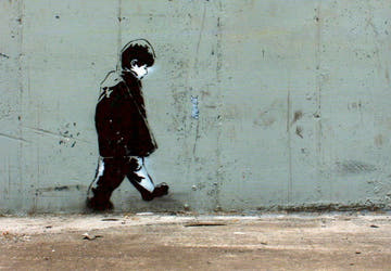 Blankopostkarte Streetart Graffiti - Urban New York Kunst, Kind Silhouette mit Herz, Schwarz - Weiß - Grau Design, Moderne Kreativität
