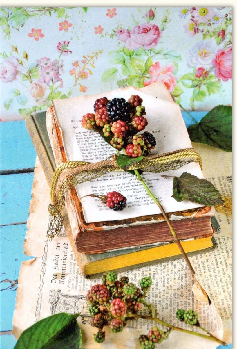 Einladungskarte Vintage Brombeeren & Buch Design - Rustikale Naturmotive, Literatur Flair, Einzigartiger Alt Papier Look für besondere Anlässe