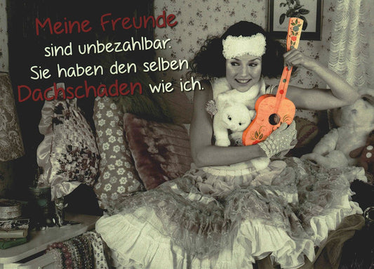 Freundschaftskarte lustig Vintage Motiv Frau mit Gitarre Spruch Meine Freunde sind unbezahlbar Postkarte für beste Freundin
