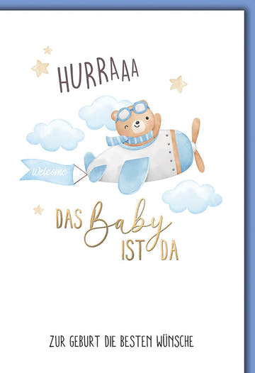 Geburtskarte Junge – Niedlicher Bär im Flugzeug mit Wolken und Sternen - Design
