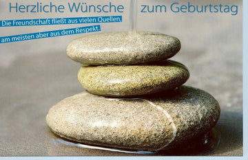 Geburtstagsgrußkarte mit inspirierendem Steinspruch über Freundschaft