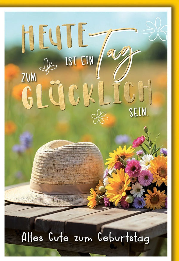 Geburtstagskarte Blumenwiese – Strohhut auf Holztisch mit buntem Sommerstrauß