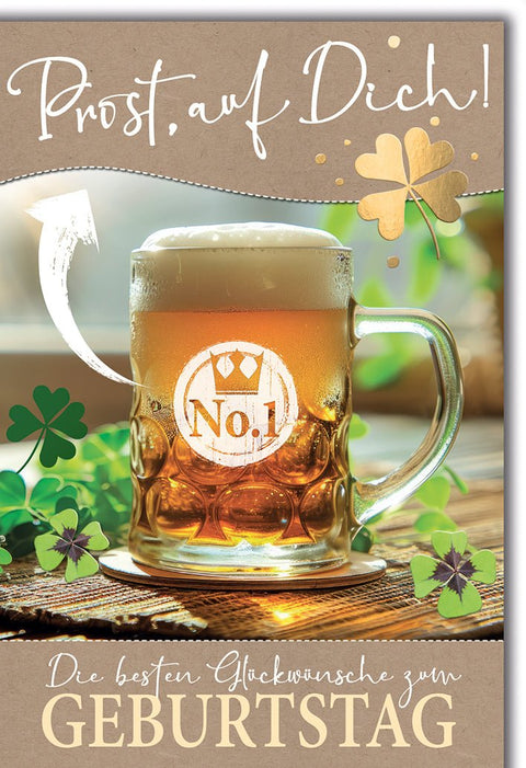 Geburtstagskarte Männer – Bierkrug mit Kleeblättern und rustikalem Charme