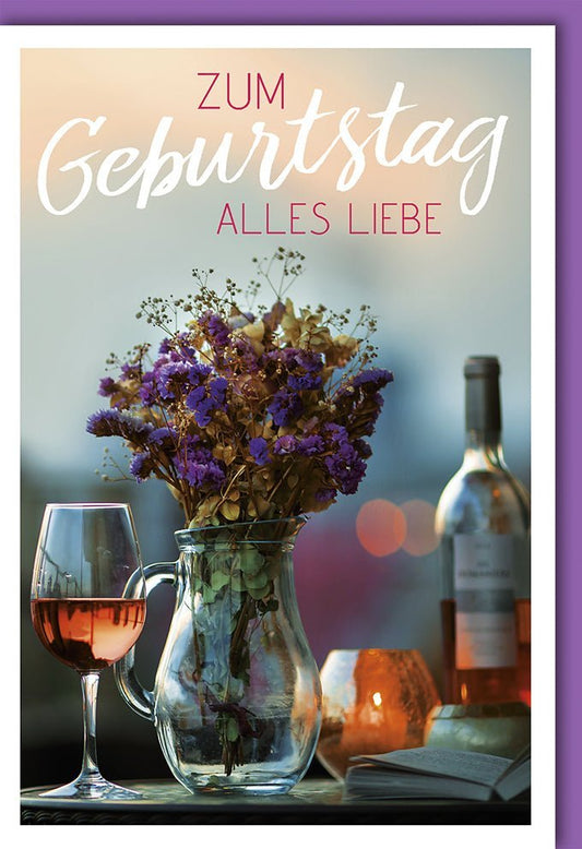 Geburtstagskarte mit Blumenstrauß, Weinglas und Kerze – Elegantes Design für besondere Glückwünsche
