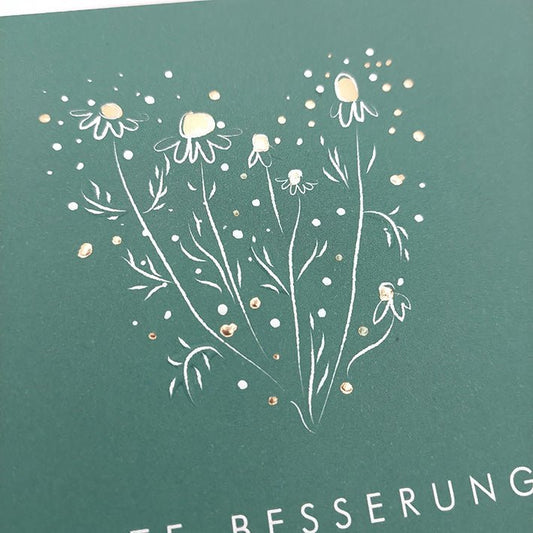 Genesungskarte mit Blumenmotiv und Gute Besserung Schriftzug hochwertige Doppelkarte für schnelle Genesung liebevolle Grußkarte