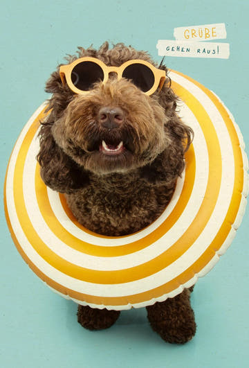 Grußkarte: Lustiger Hund mit Sonnenbrille und Schwimmreifen auf Zuckerrohrpapier