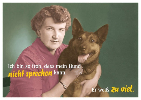 Lustige Postkarte mit Hund & Frau im Retro - Stil | Humorvoller Spruch für Tierliebhaber | Perfektes Scherzgeschenk zum Lachen