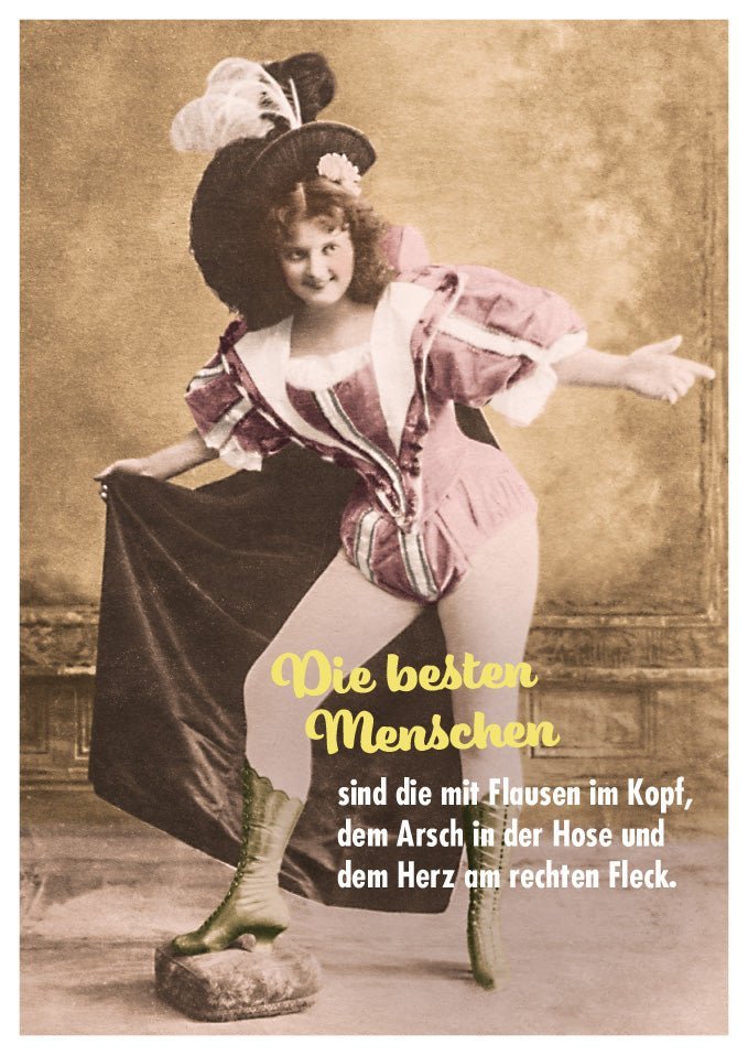 Lustige Postkarte - Vintage Humor mit schelmischer Frau, Spruch & Herz im Retro Kostüm mit Hut