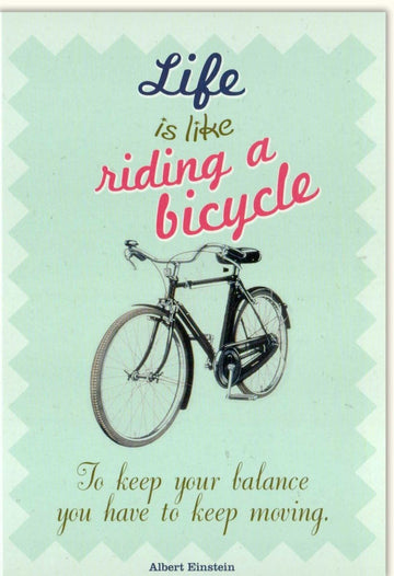 Motivationskarte mit Einstein - Zitat "Leben ist wie Fahrradfahren" – Retro Design für inspirierende Grüße und Papeterie Geschenkidee