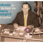 Postkarte Sprüche: Bürokratie - Die Kunst, das Mögliche unmöglich erscheinen zu lassen