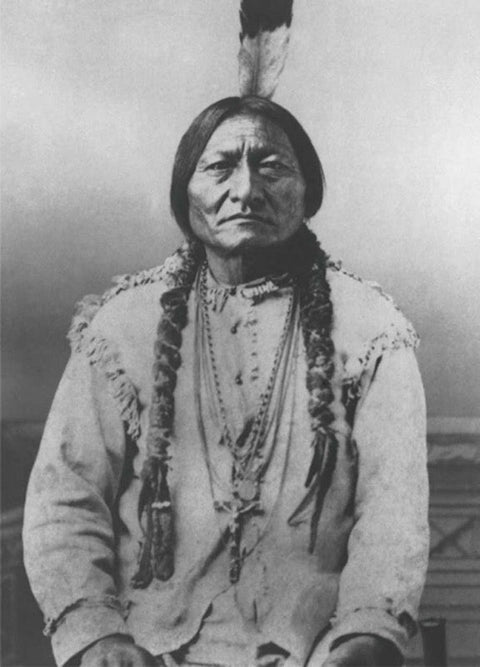 Schwarz - Weiß - Postkarte: Tushita/Sitting Bull, 1894 – Zeitloses Motiv für Sammler und Liebhaber historischer Kunst.