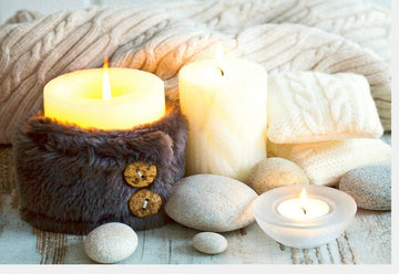 Traditionelle Weihnachtskarte - Festliche Grüße mit Wolle, Kerzen & Naturdeko für Besinnlichkeit