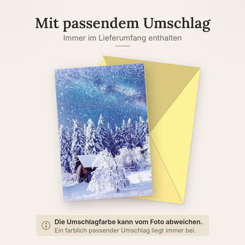Traditionelle Weihnachtskarte: Winterwald mit verschneiten Bäumen, Holzhütte & Sternenhimmel – Stille Nachtzauber in frostiger Naturkulisse