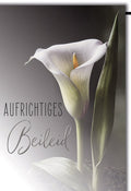 Trauerkarte Elegant – Weiße Calla mit sanftem Licht und stilvollem Schriftzug