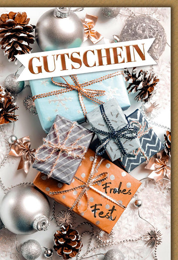 Weihnachtsgutschein – Geschenke mit Tannenzapfen und festlichem Glanz in Pastelltönen