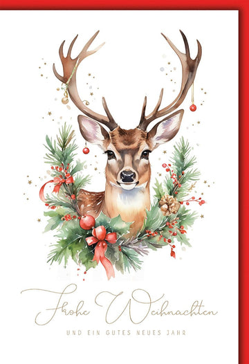 Weihnachtskarte Tiere – Edler Hirsch mit Tannenzweigen und roten Akzenten