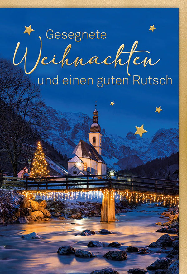 Weihnachtskarte Traditionell – Winterliche Kapelle mit Lichterbrücke und Sternenhimmel