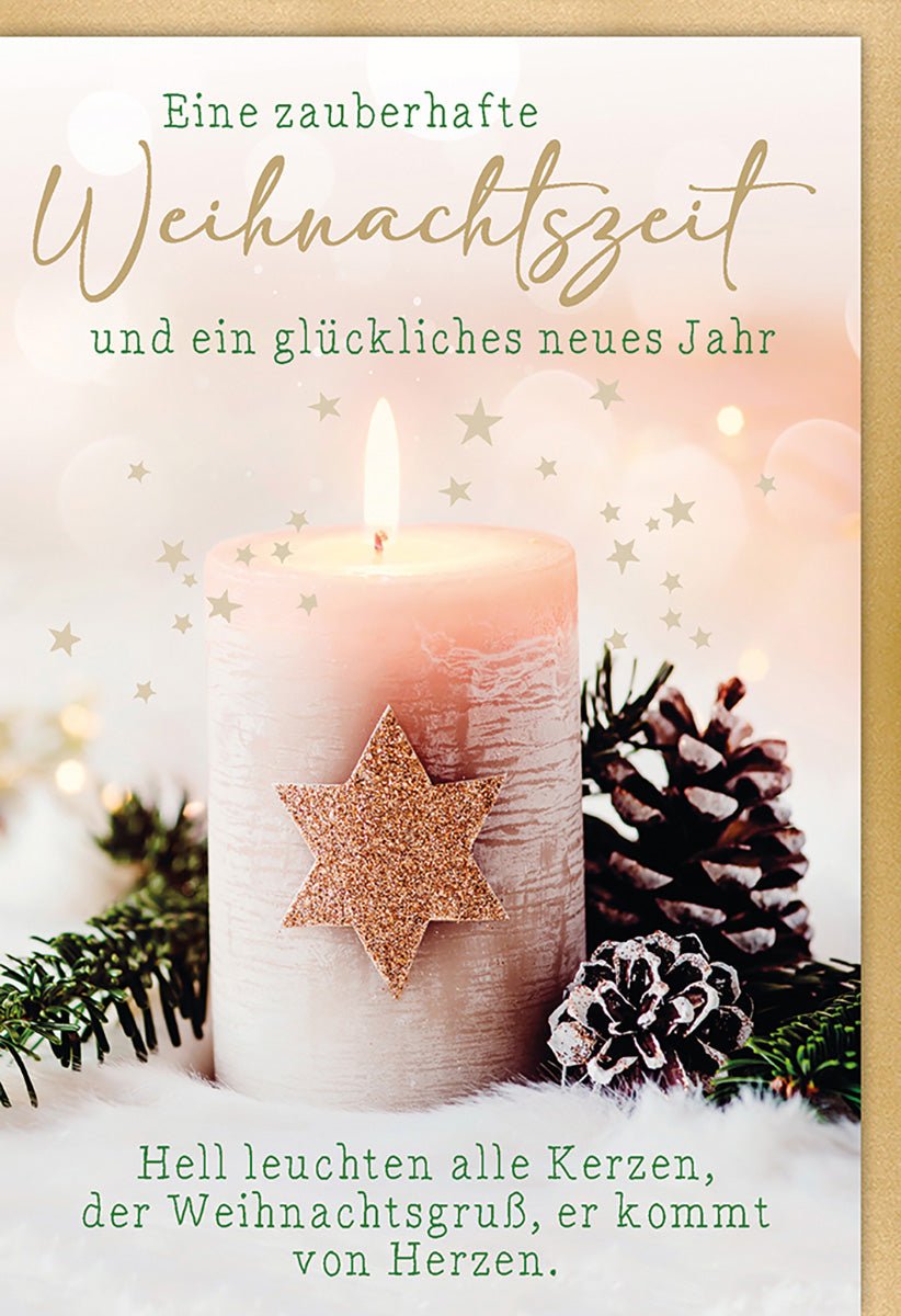 Weihnachtskarte Zauberhaft – Glitzernder Stern auf Kerze mit Tannenzapfen und Zweigen