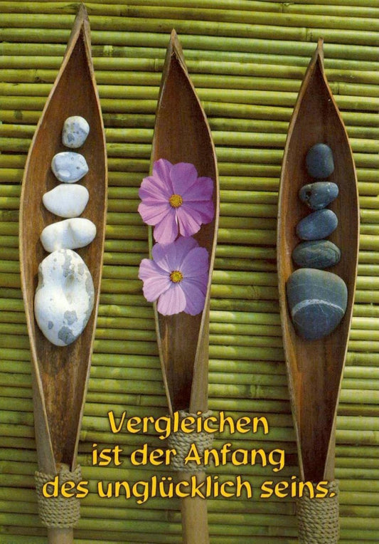 Zen Balance Postkarte - Natur & Harmonie mit Steinen, Blumen, Bambus & inspirierendem Weisheitsspruch - Glück ohne Vergleich
