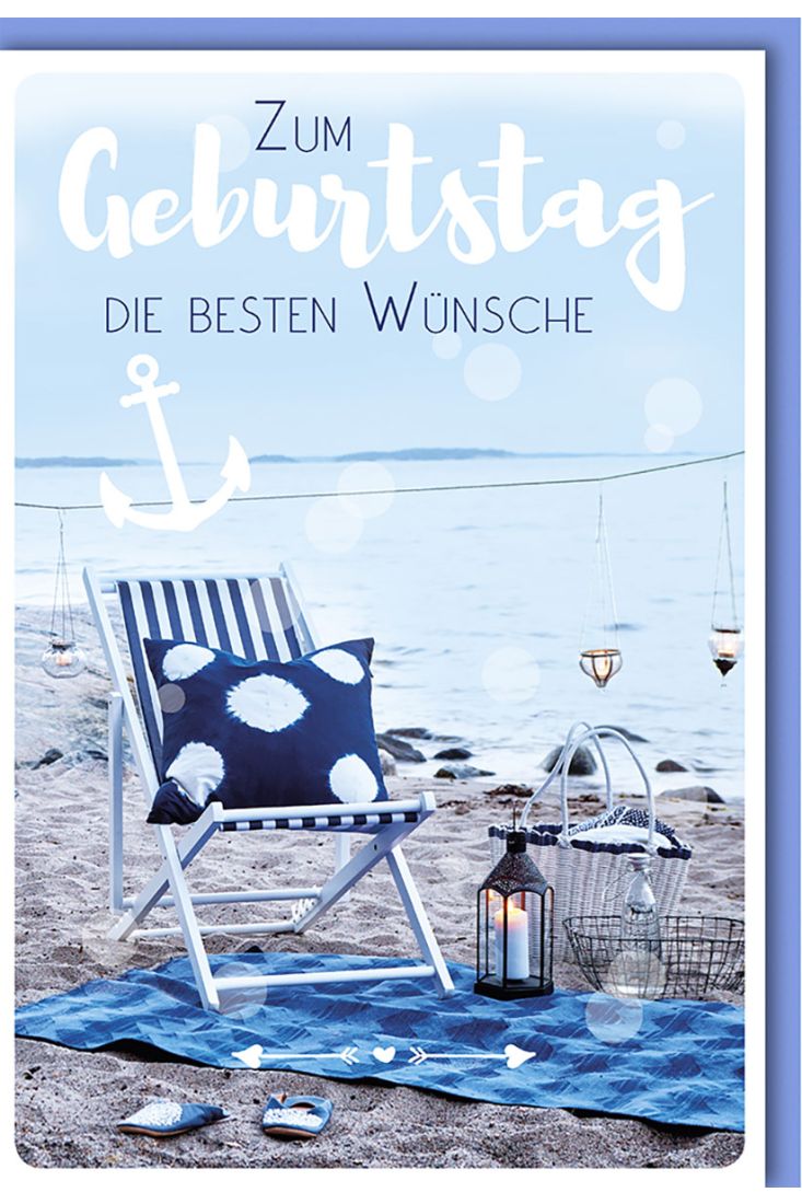 Glückwunschkarte zum Geburtstag - Anker am Strand mit Liegestuhl und Laterne.