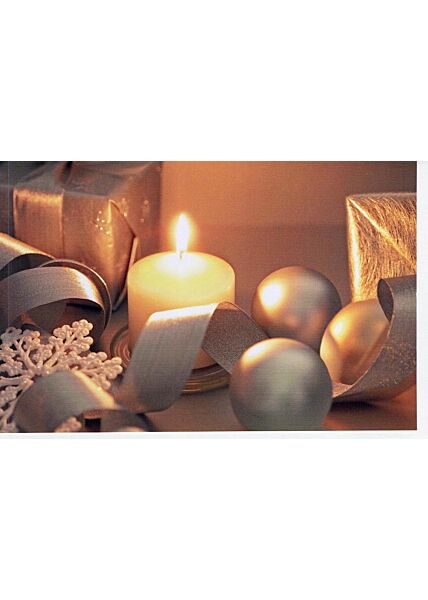 Weihnachtskarte ohne Text Kerze Geschenke