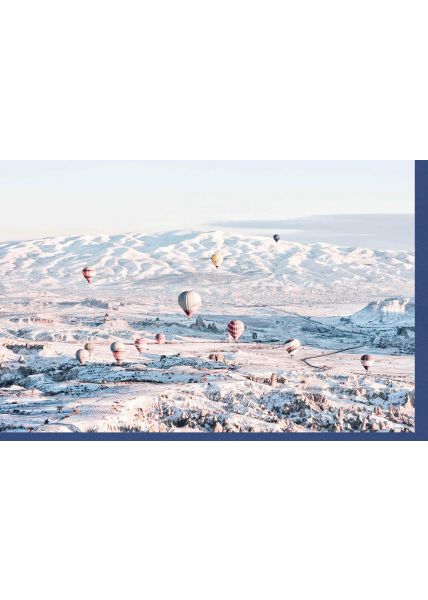 Weihnachtskarte neutral Winterlandschaft Schnee Berge und Heißluftballons